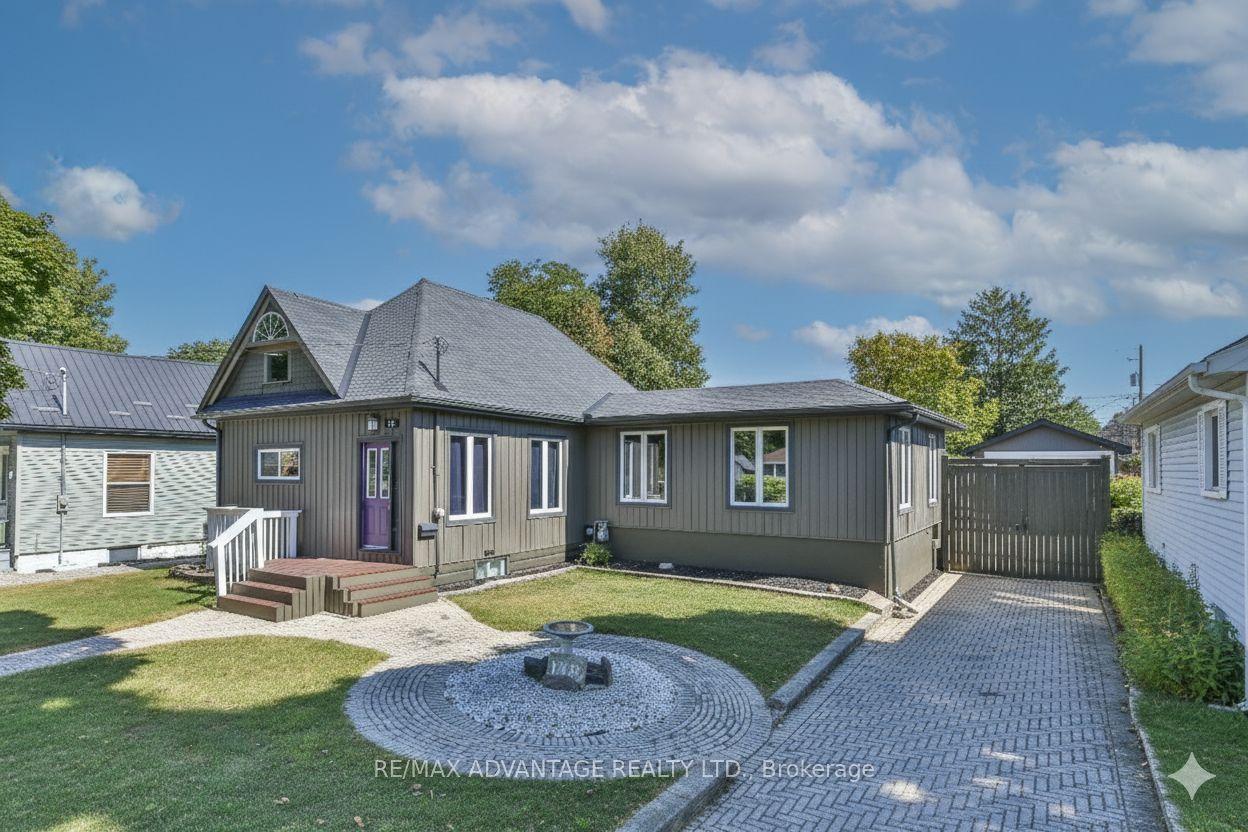 148 Sanders Street — photo 1