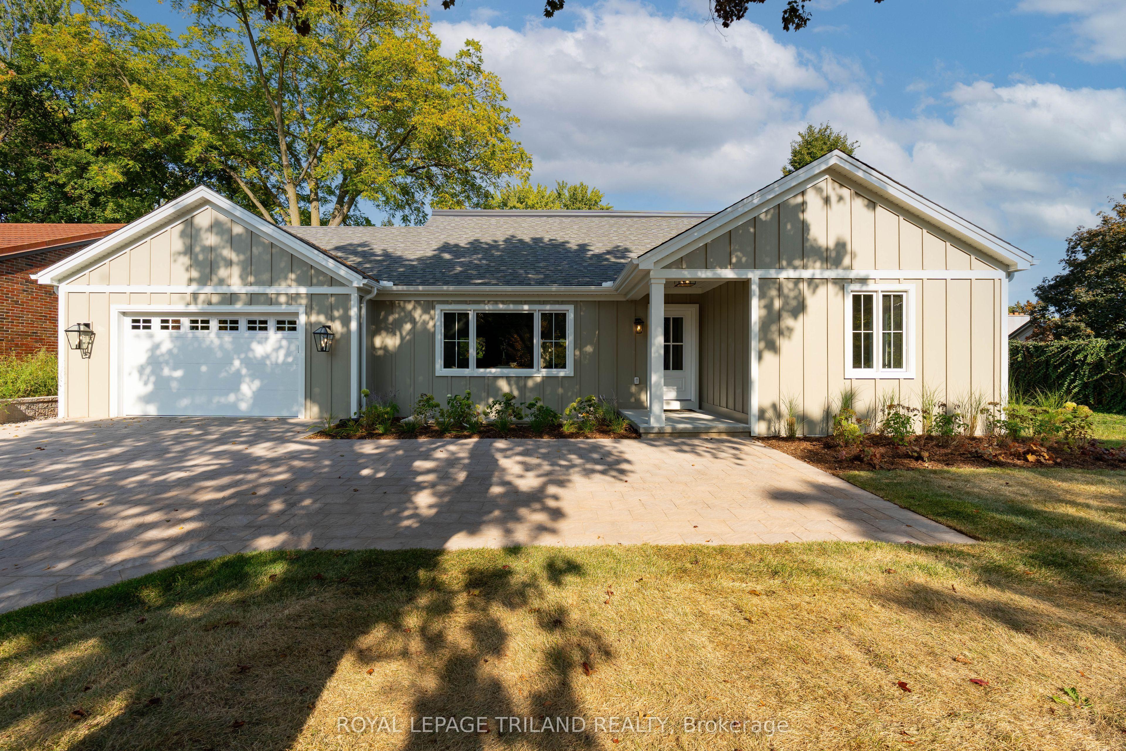 520 Canterbury Road — photo 1