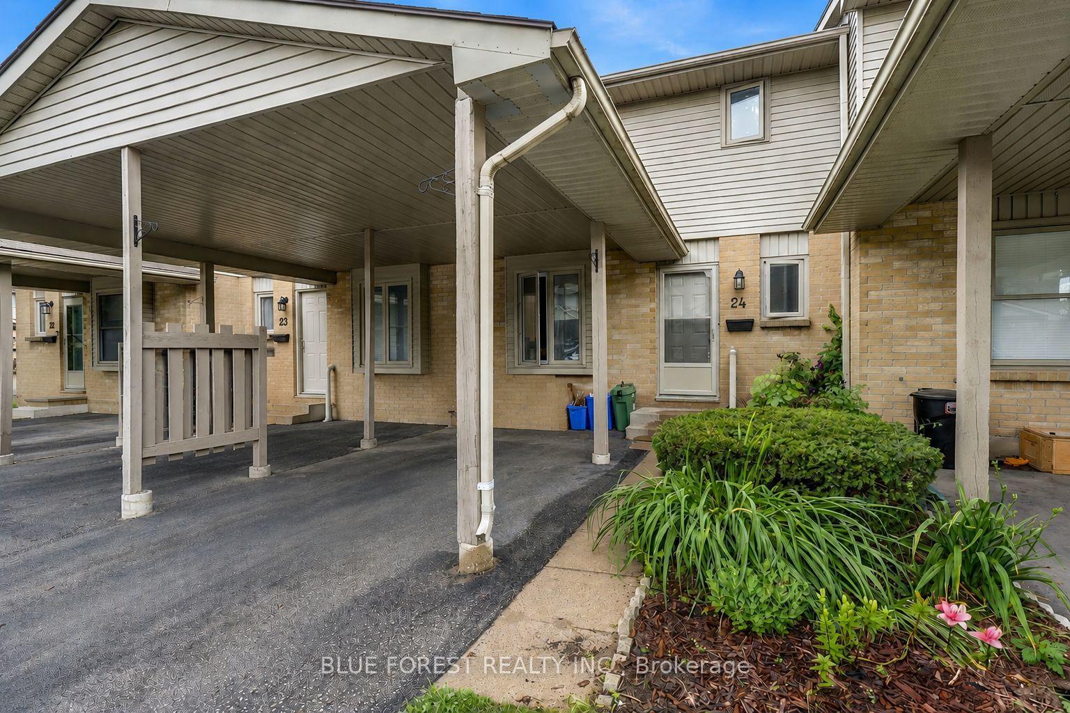 25 ERICA Crescent, Unit 24 — photo 1
