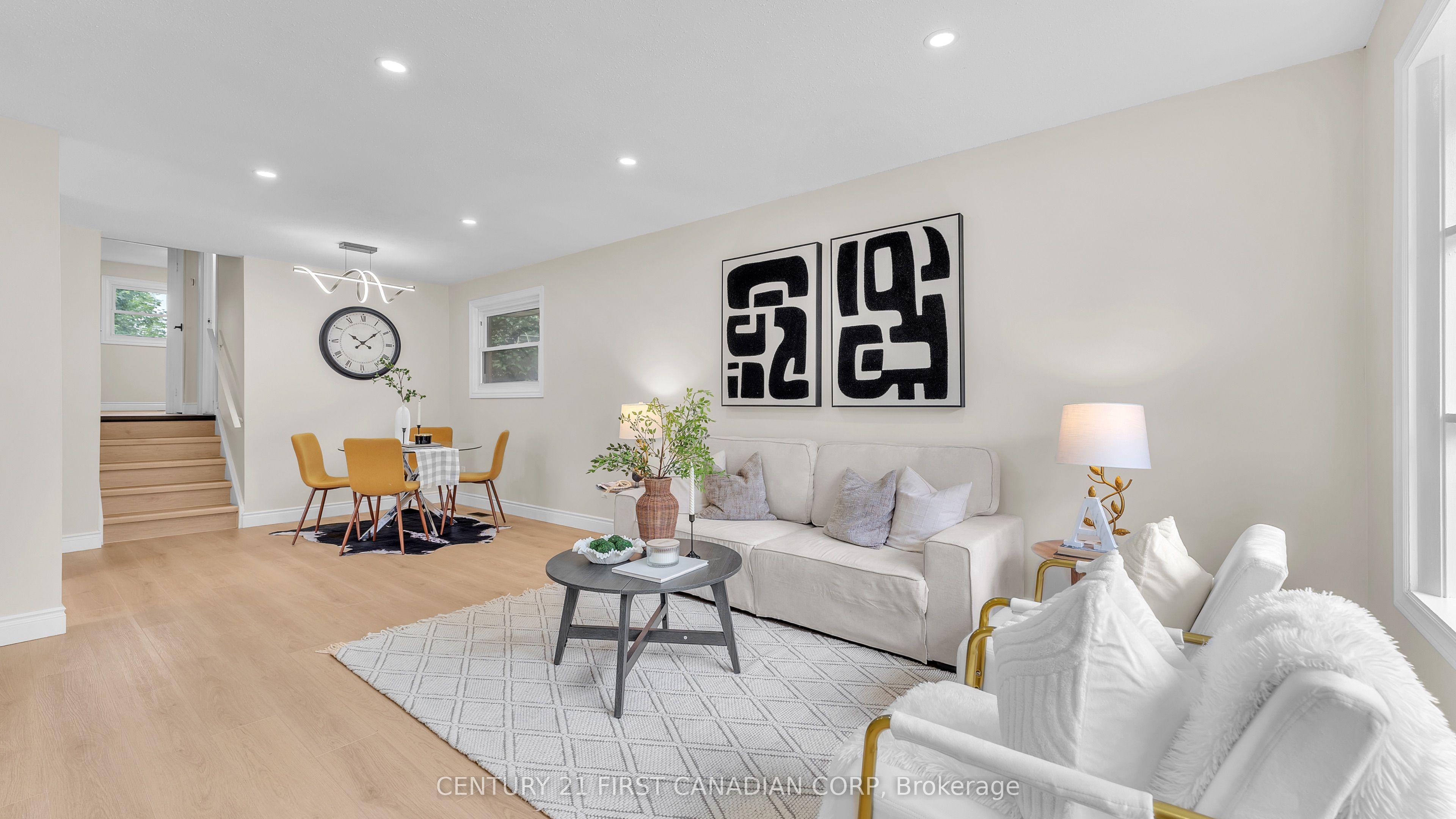 167 Carlyle Drive — photo 1