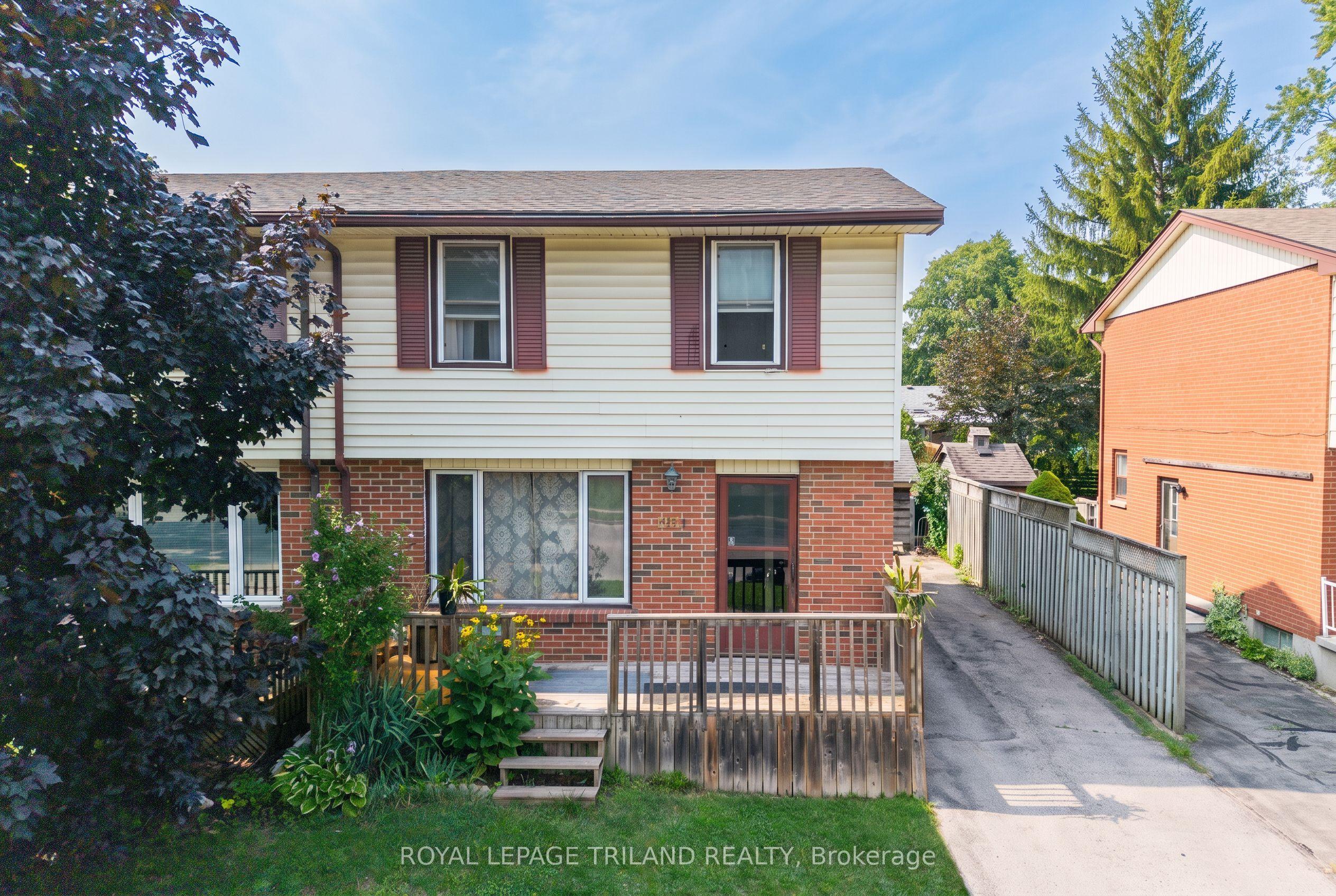 220 ADMIRAL Drive — photo 1