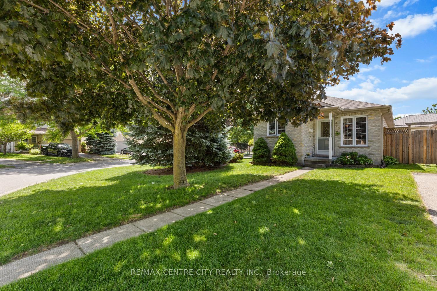 463 Exmouth Circle — photo 1