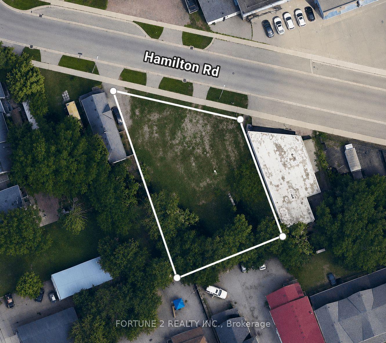11,13,15 HAMILTON Road — photo 1