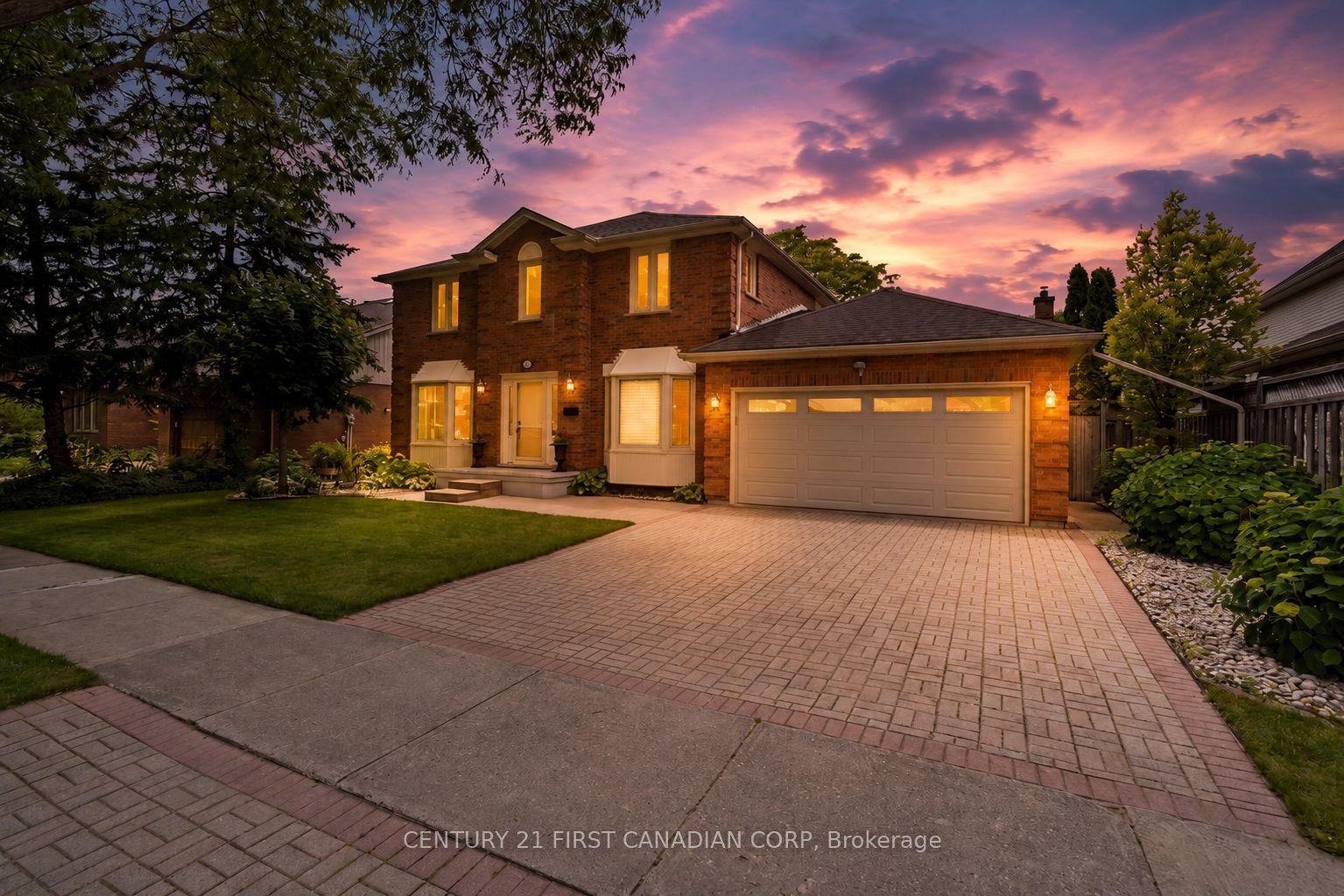 1677 Phillbrook Crescent — photo 1