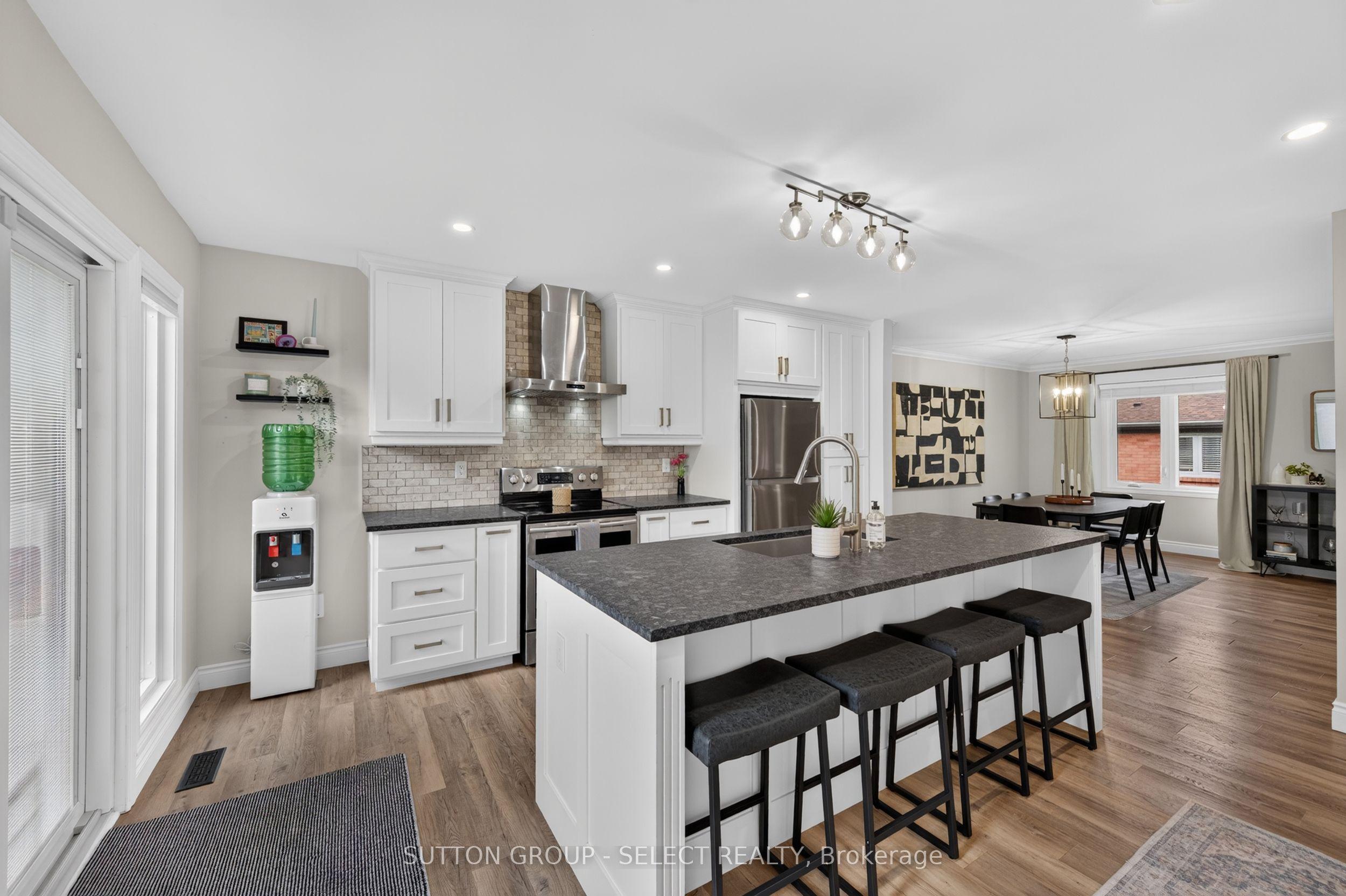 65 Fiddlers Green Road, Unit 24 — photo 1