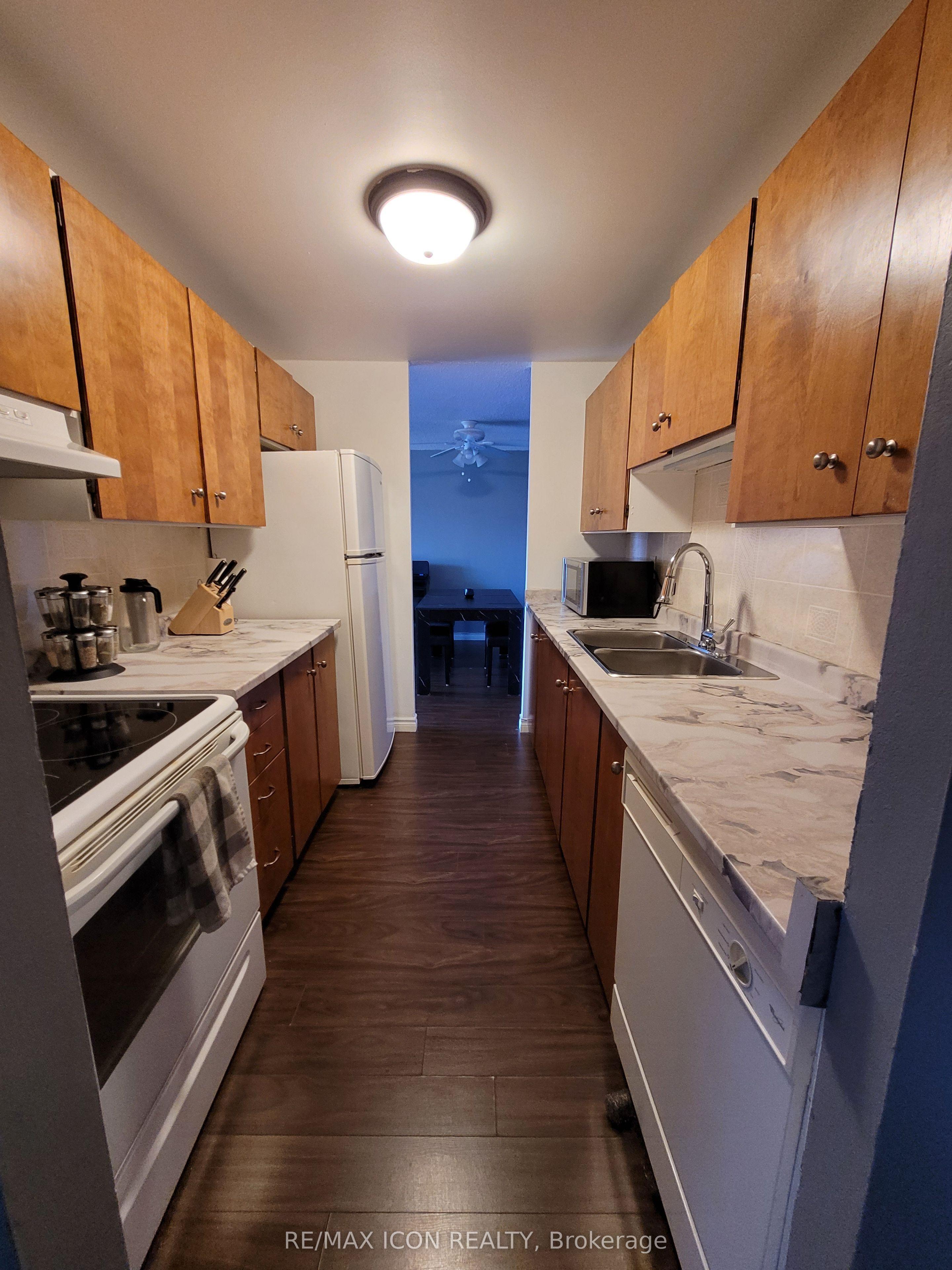 1588 Ernest Avenue, Unit 306 — photo 1