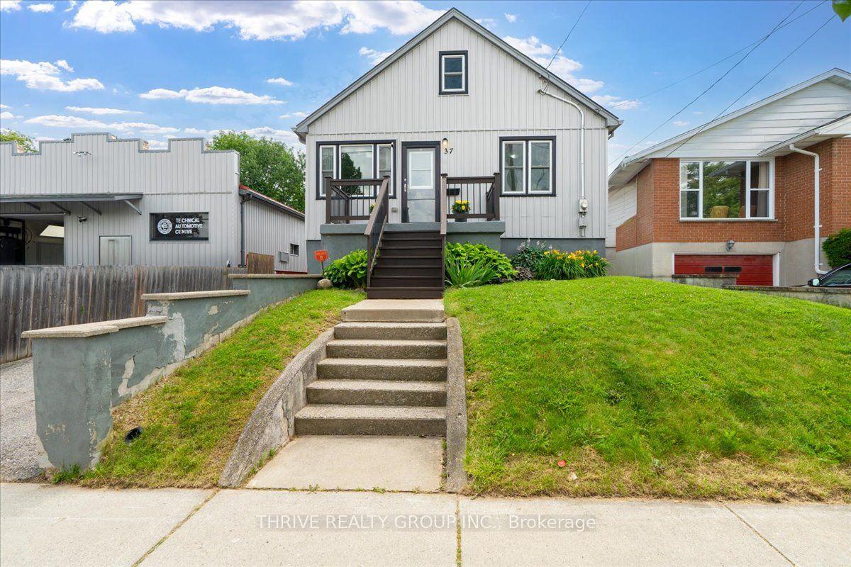 37 Emery Street W — photo 1
