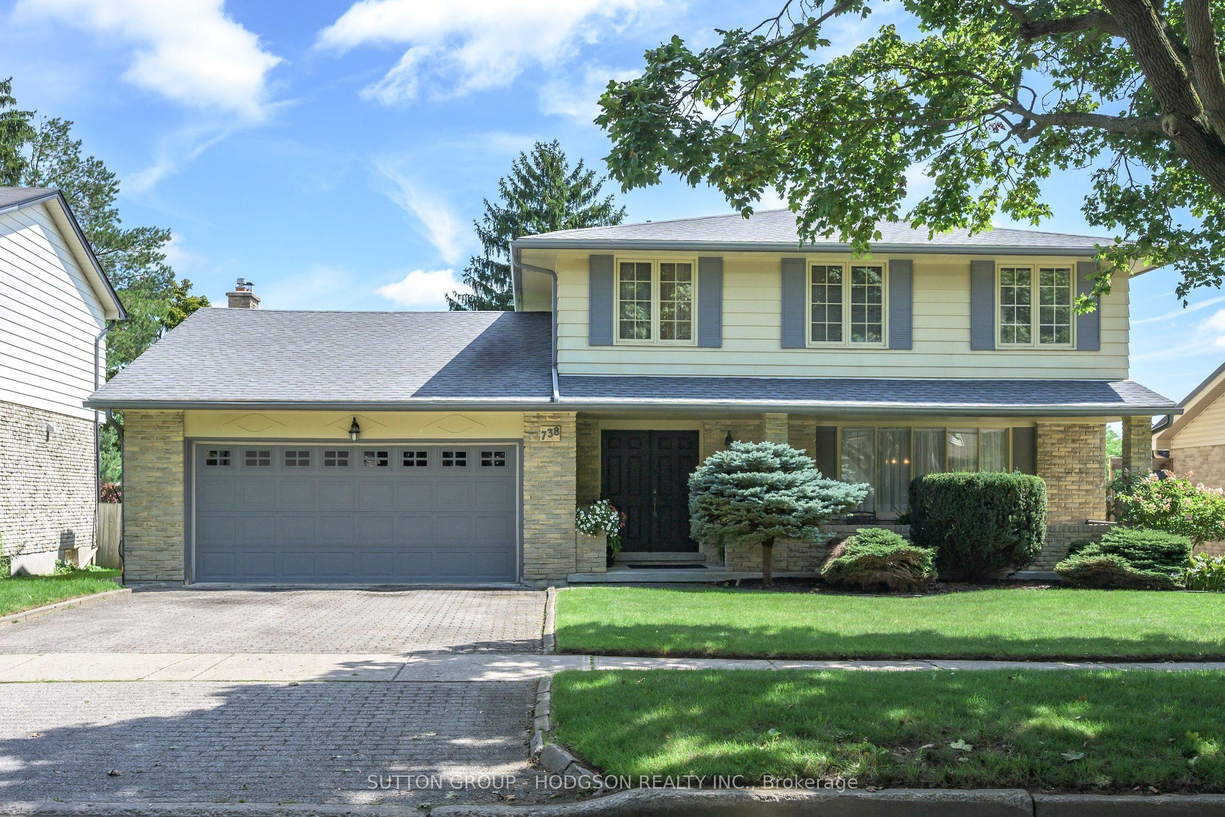 738 Cranbrook Road — photo 1