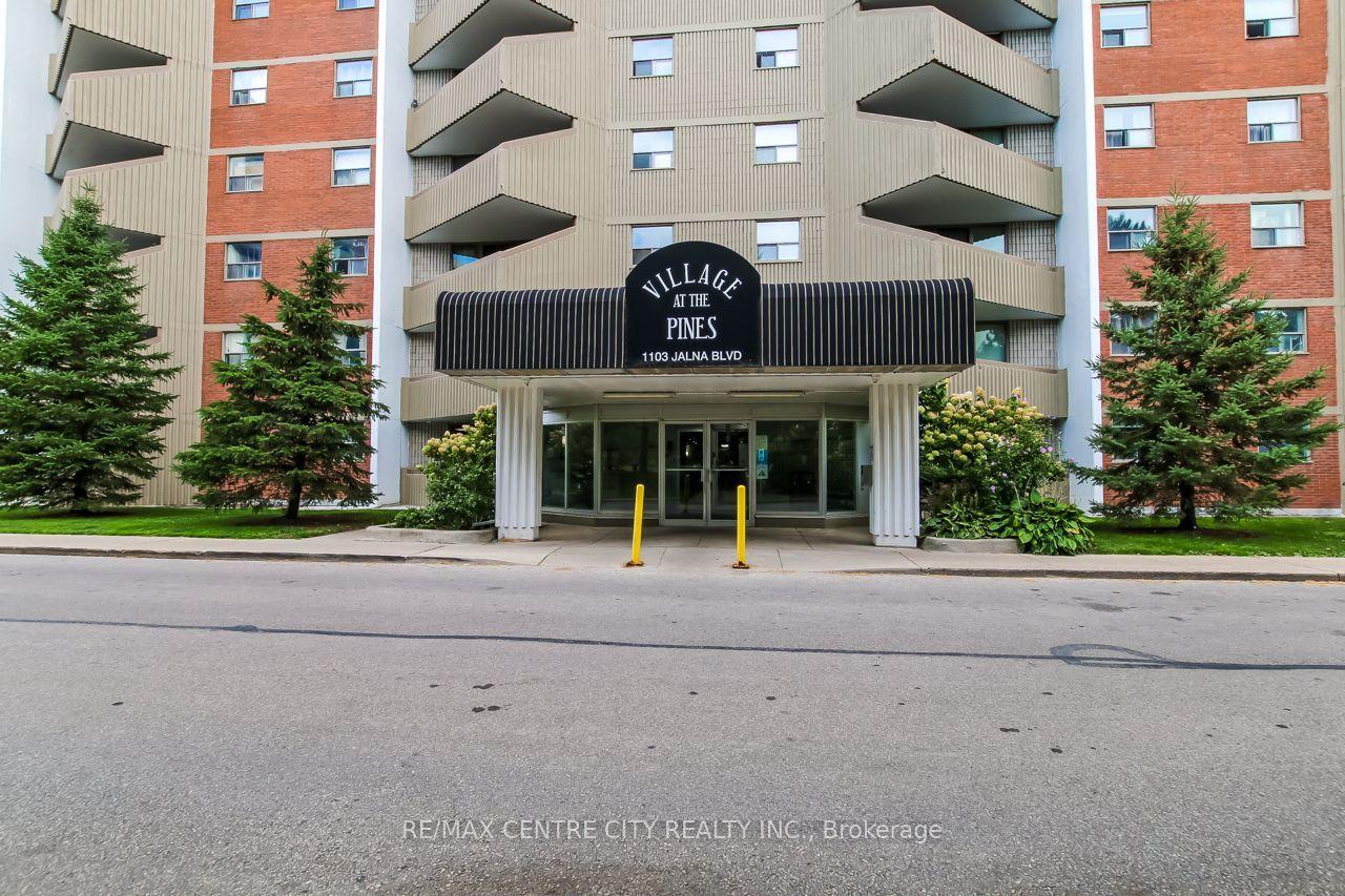 1103 Jalna Boulevard, Unit 606 — photo 1