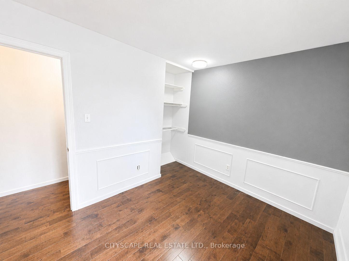 850 Berkshire Drive, Unit 8 — photo 1
