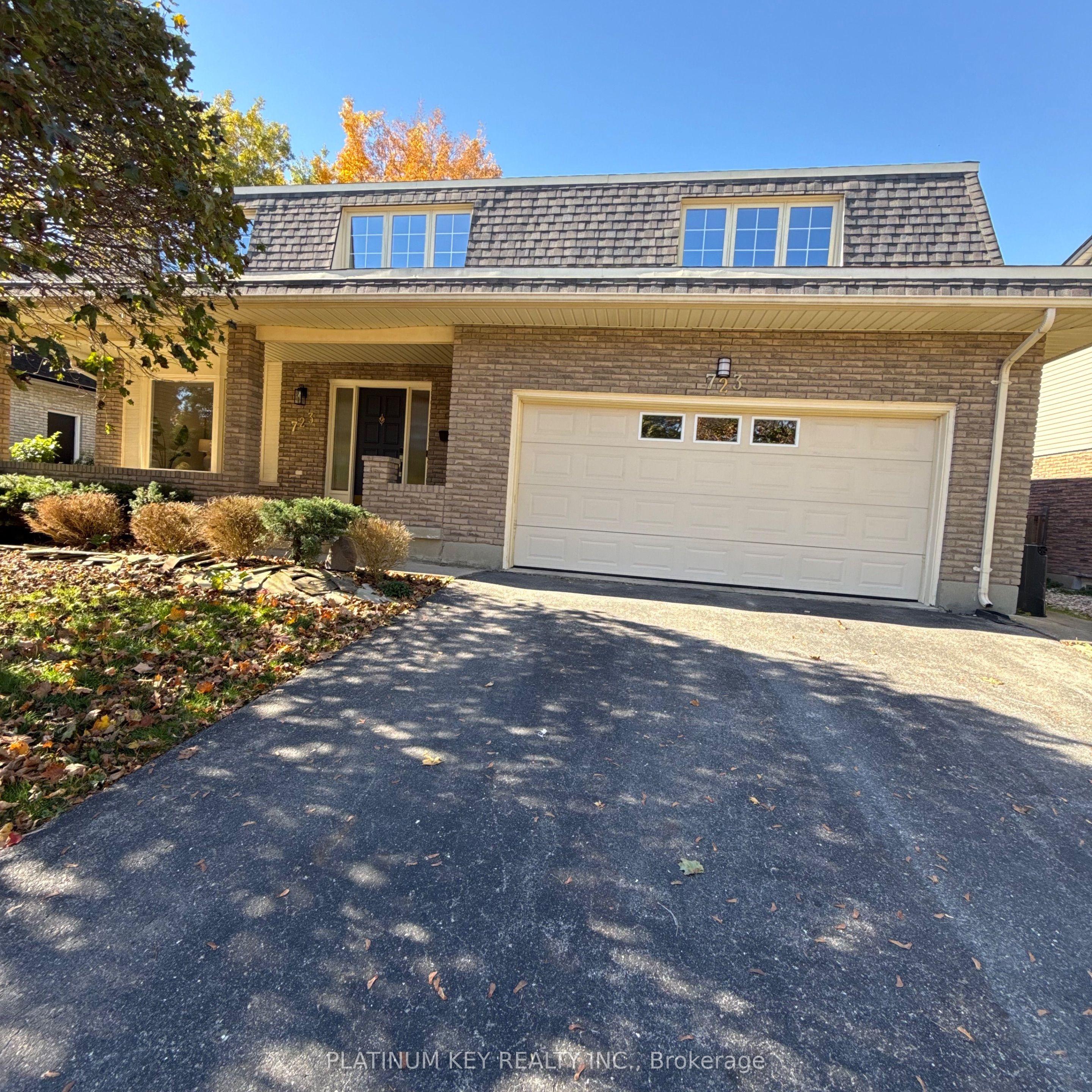 723 Cranbrook Road — photo 1