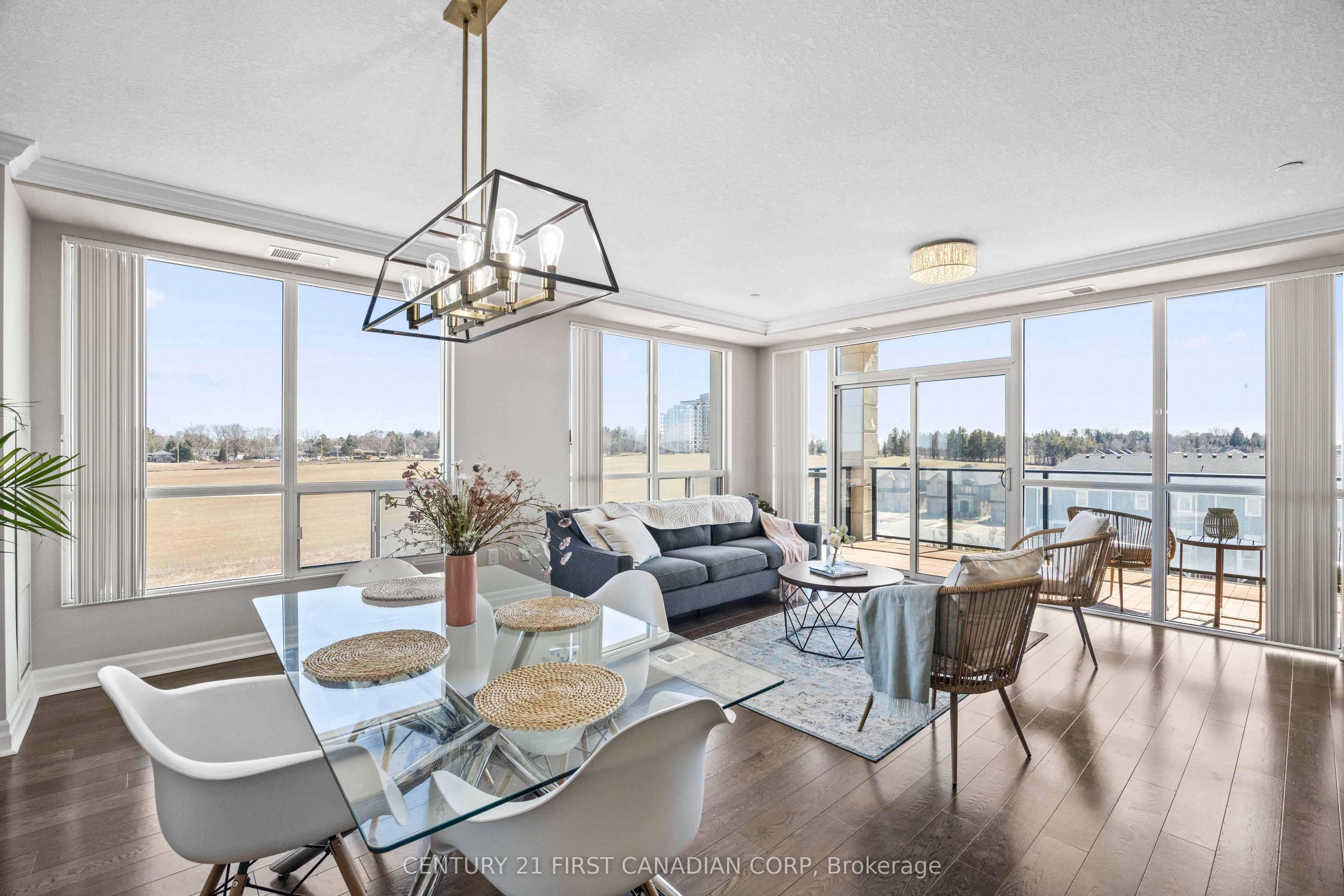 240 Villagewalk Boulevard, Unit 605 — photo 1