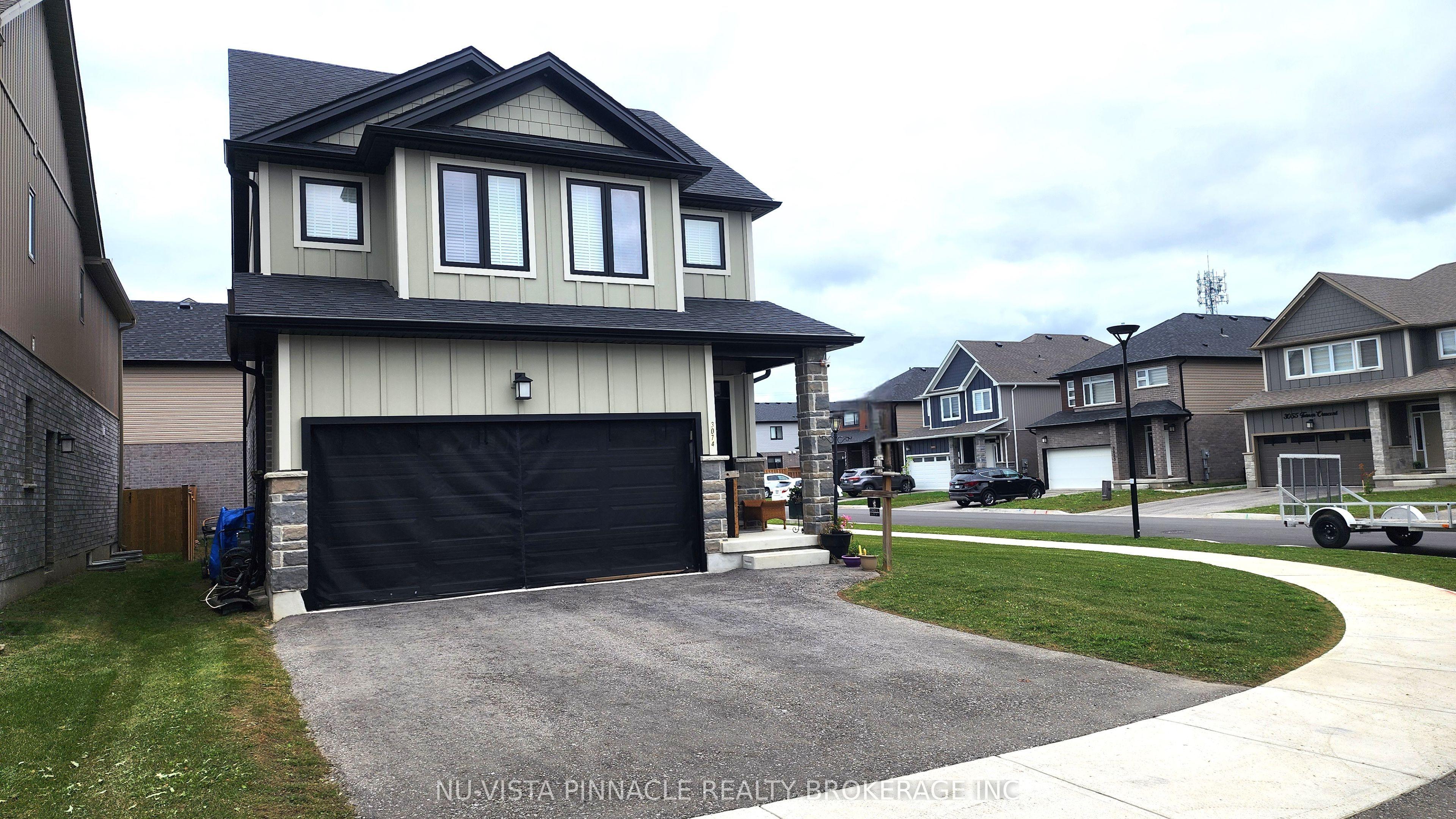 3074 Turner Crescent — photo 1