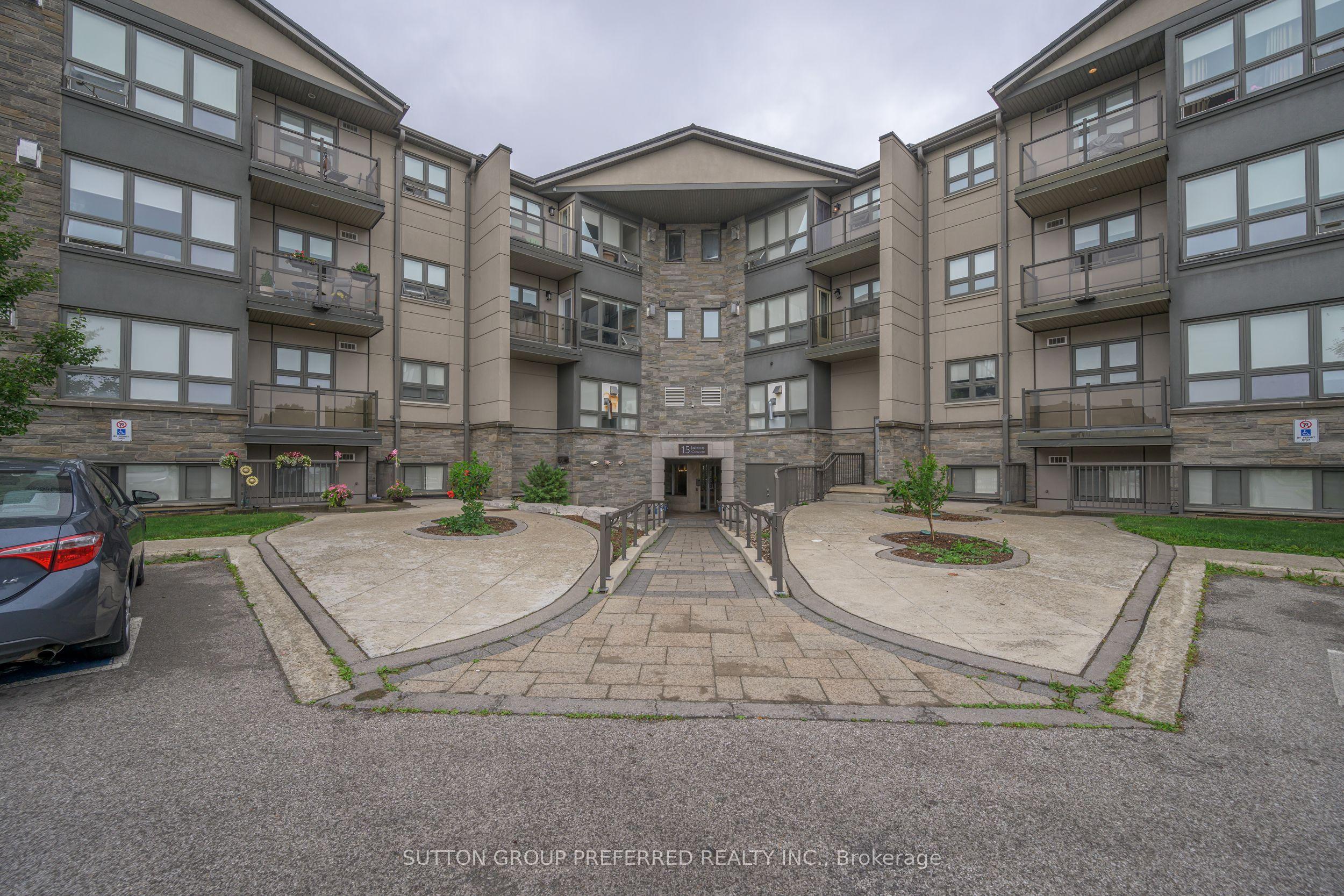 15 Jacksway Crescent, Unit 202 — photo 1