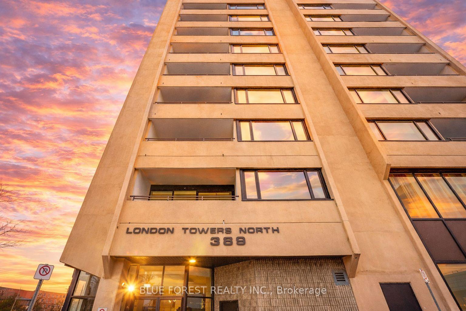 389 Dundas Street W, Unit 1705 — photo 1