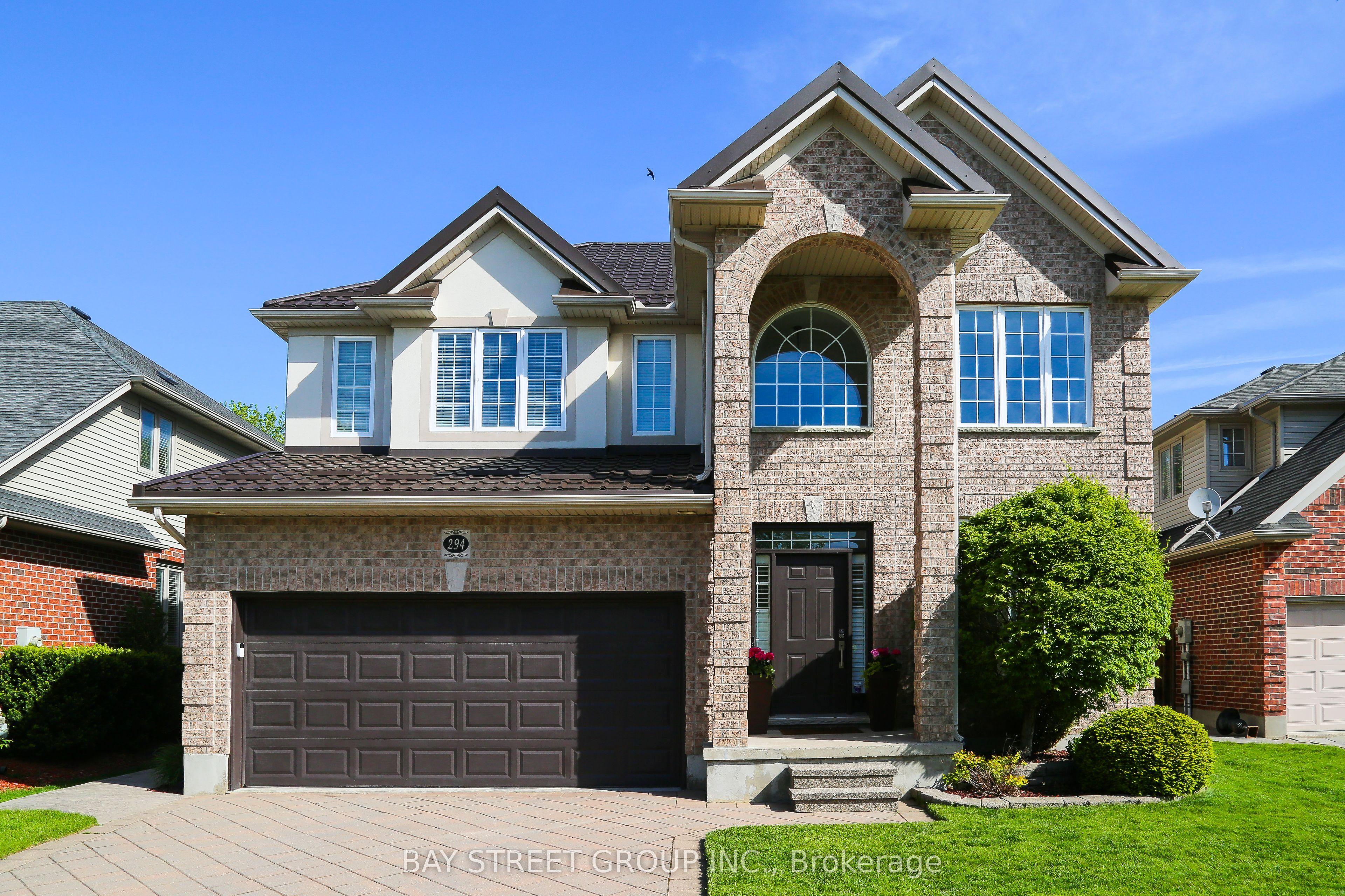294 Berryhill Drive — photo 1