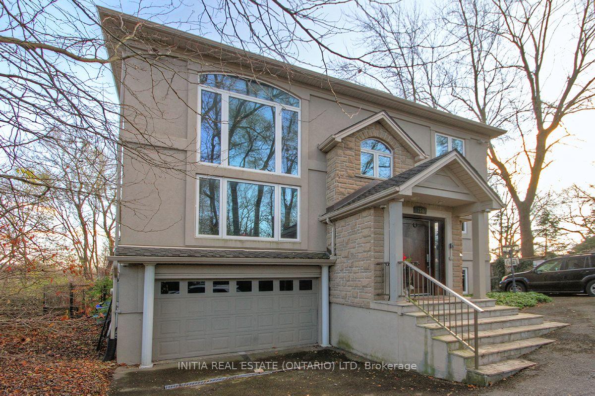 754 Riverside Drive — photo 1