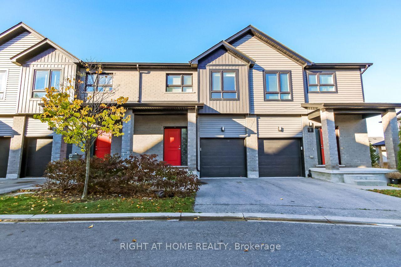 819 Kleinburg Drive, Unit 4 — photo 1