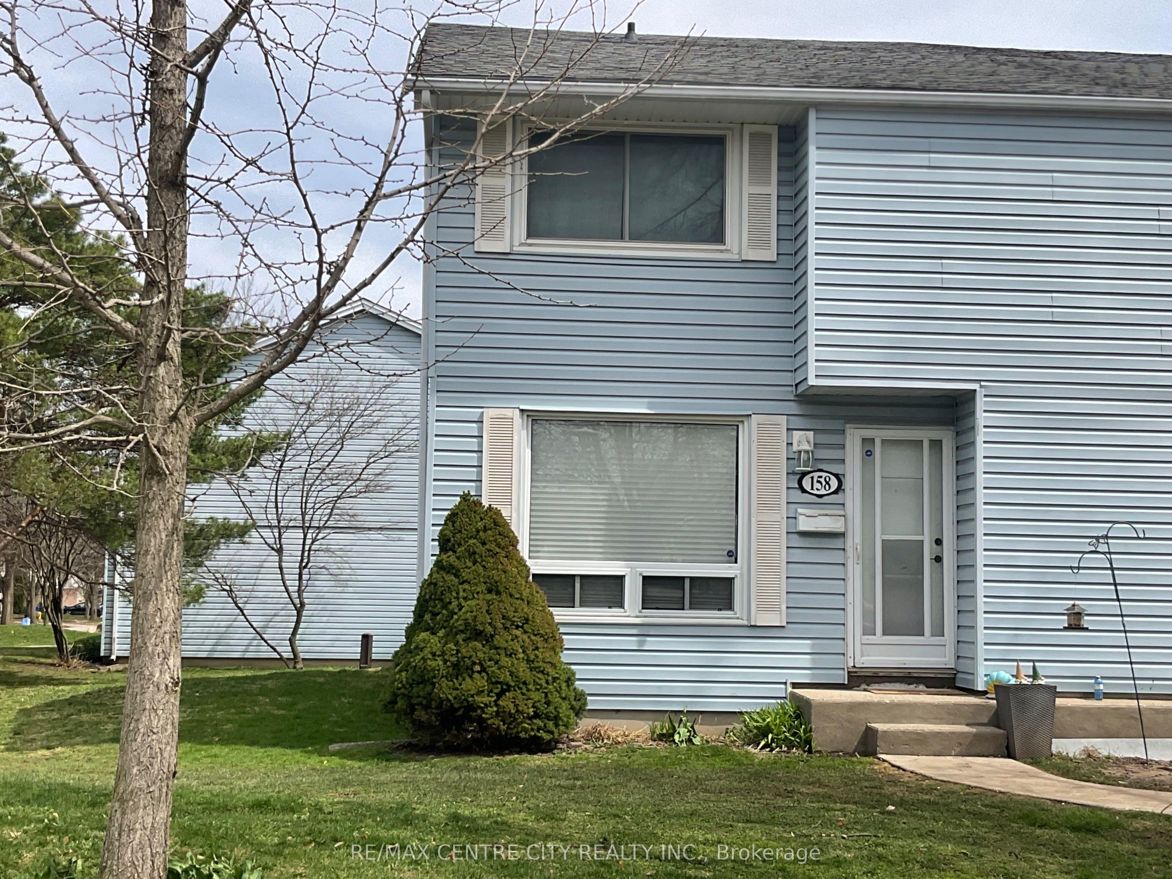 158 Monmore Road — photo 1