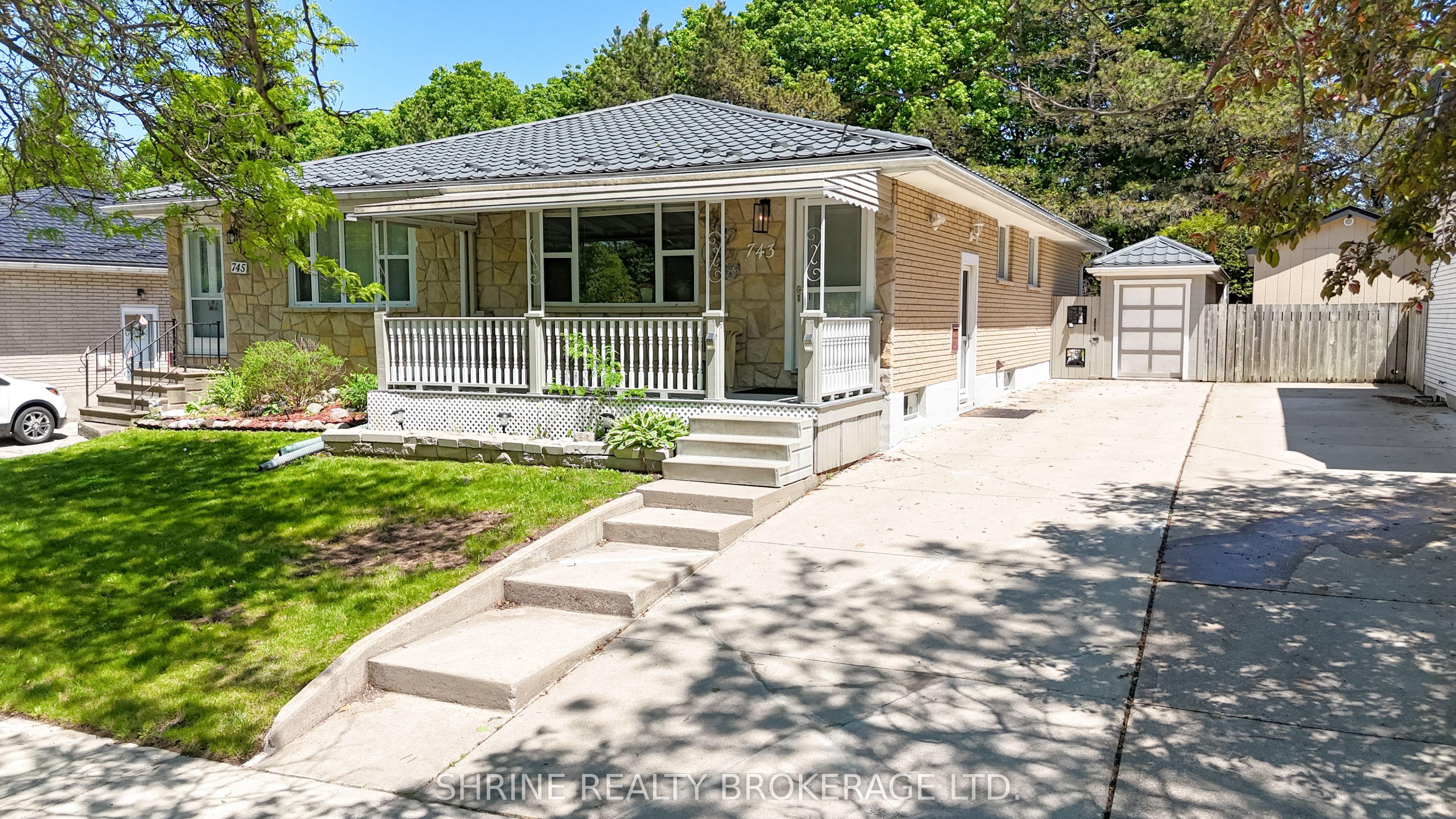 743 Sevilla Park Place — photo 1