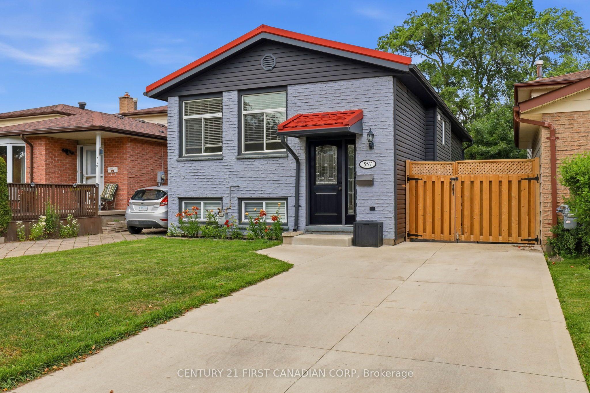 557 Ferndale Court — photo 1
