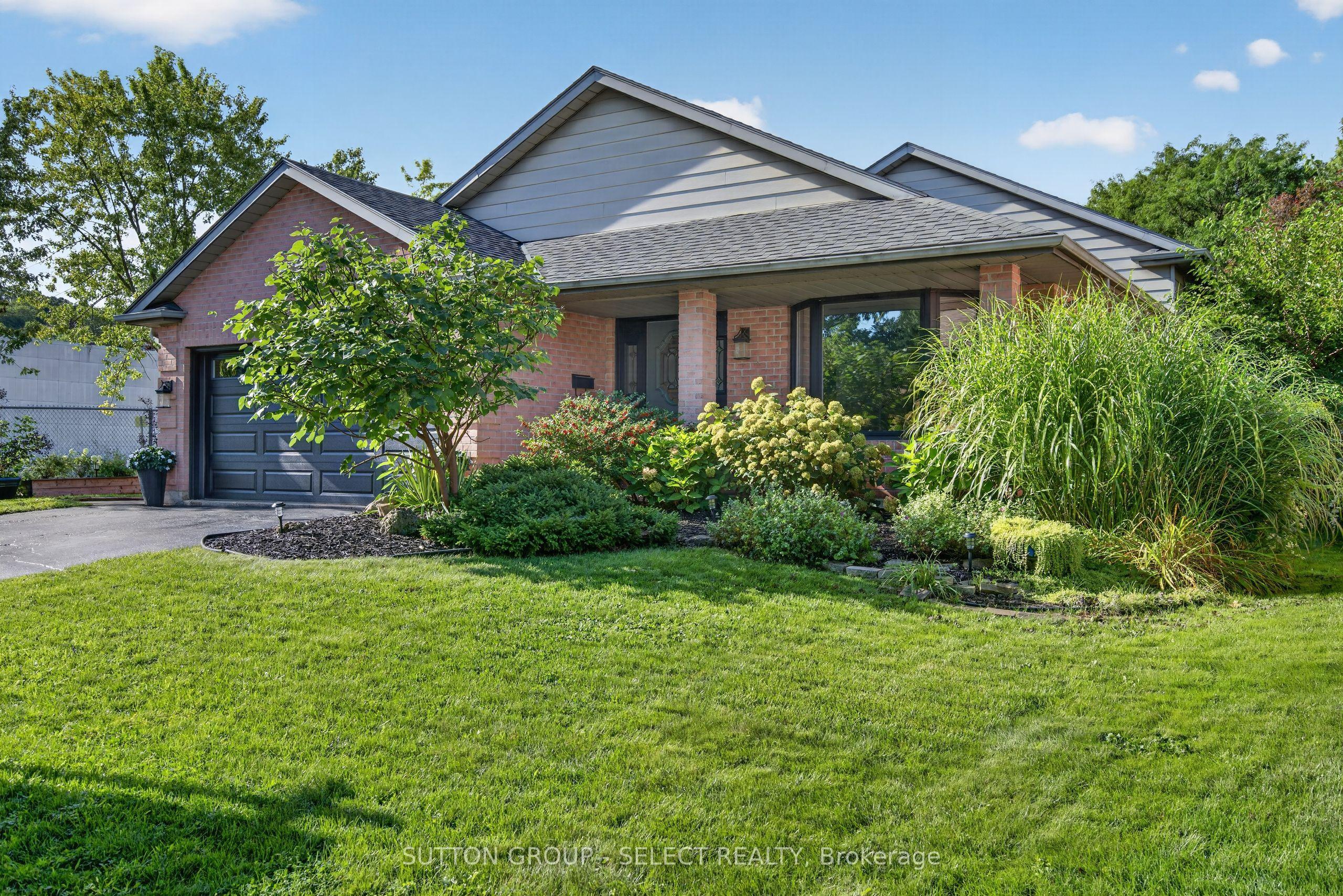 165 Whisperwood Avenue — photo 1