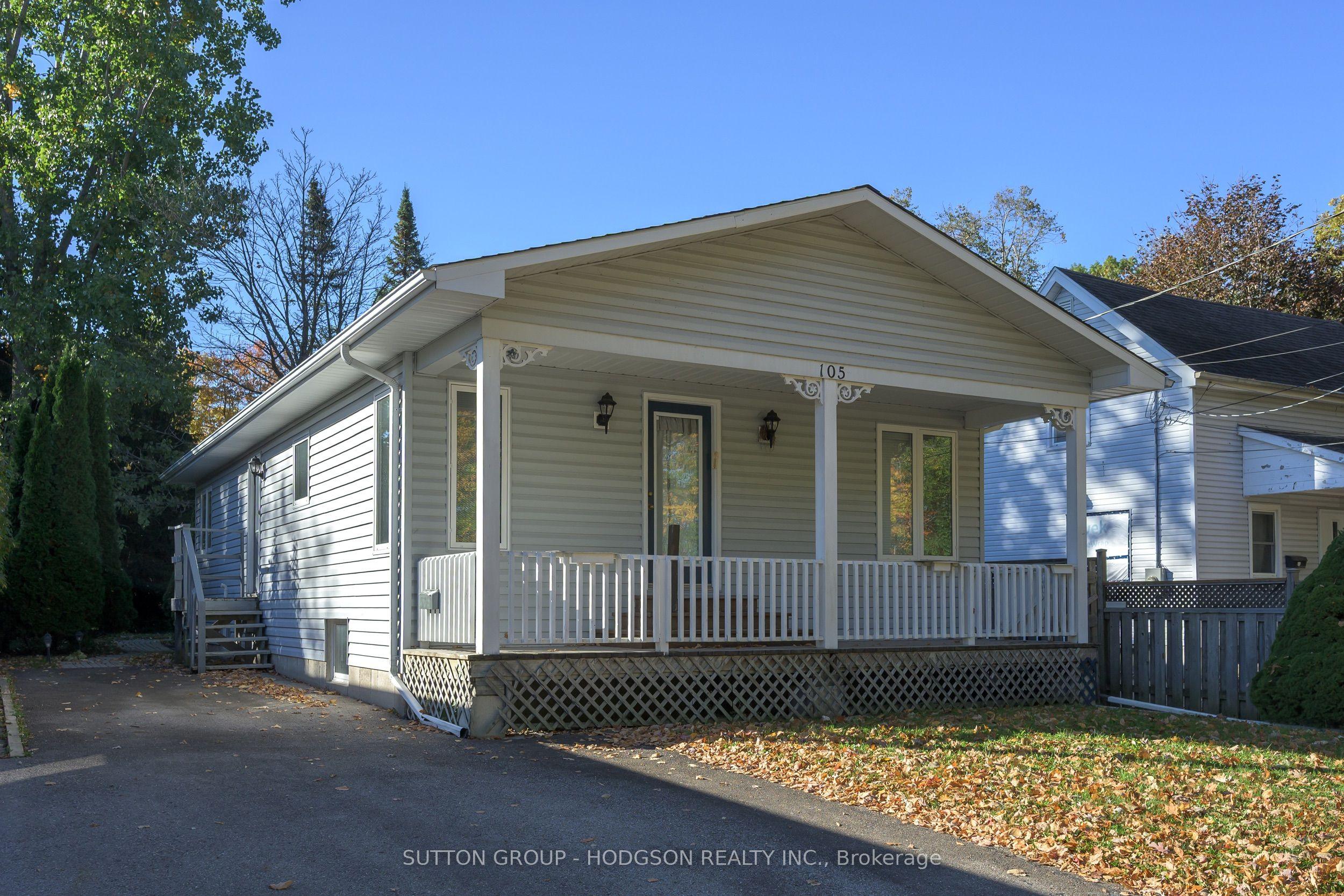 105 Tecumseh Avenue W — photo 1